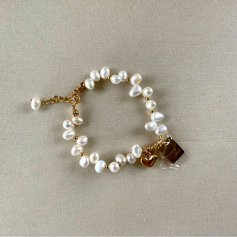 NWT!!! 925 Sterling Silver, 18k gold plated, natural pearls, bracelet, gold tone